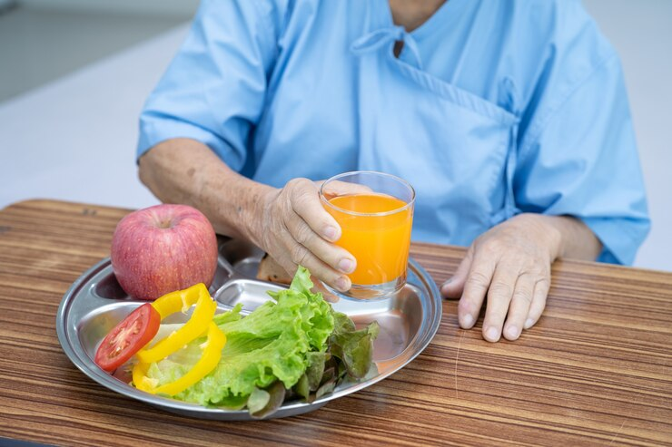 Eating Right: A Guide for Cancer Patients During Treatment